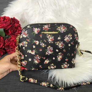 NWT STEVE MADDEN BMAGGIE DOME CROSSBODY BAG PURSE